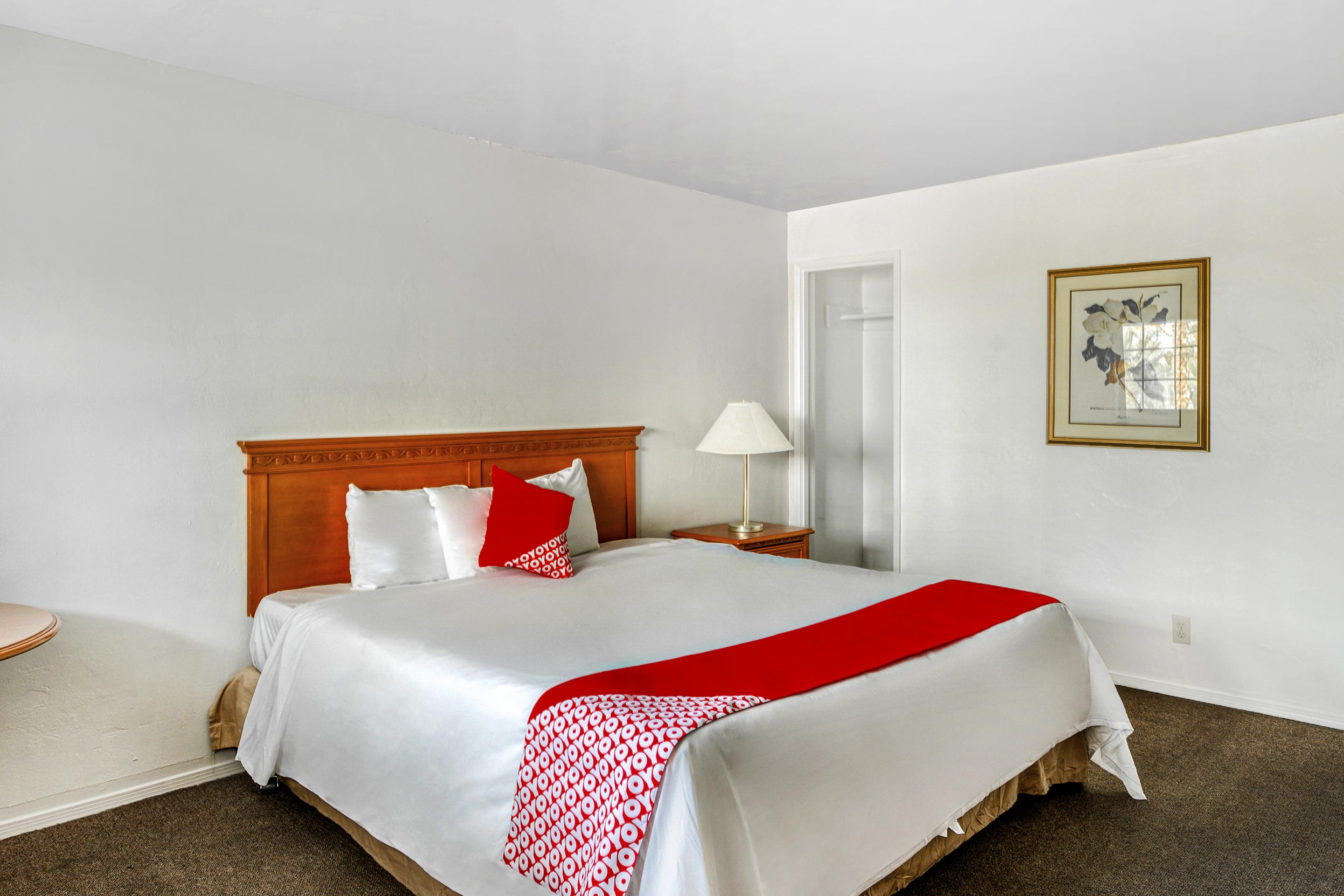 Oyo Gateway Motel Las Vegas North Strip/Fremont St. Area מראה חיצוני תמונה